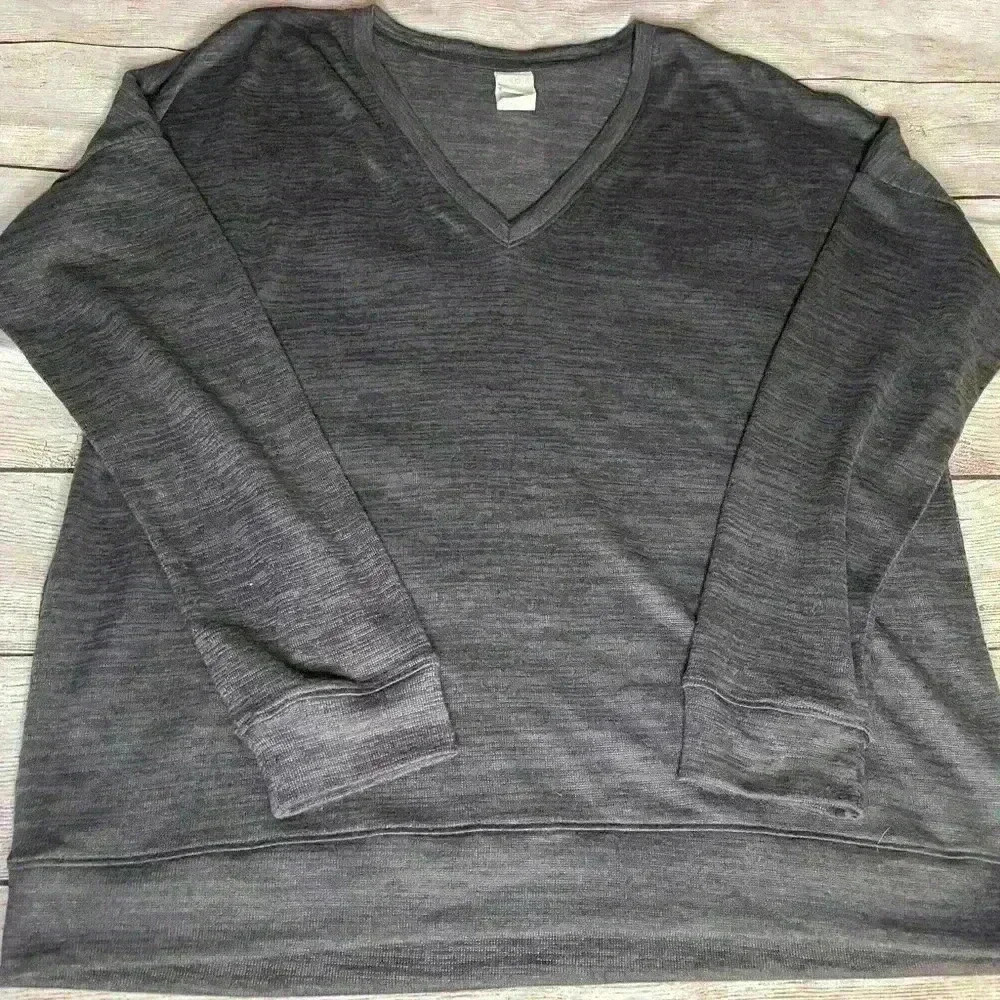 Lole Gray V-neck Athletic Yoga Top Size Large